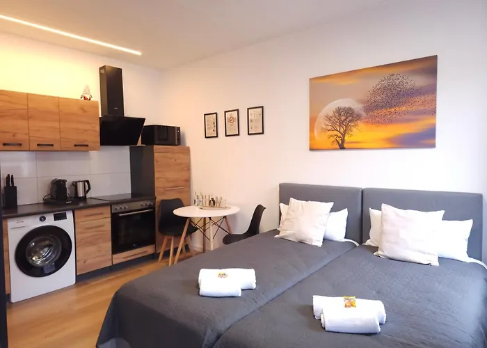 Appartamento Moderne Unterkuenfte In Findorff 1-3Br & Highspeed Wlan Brema