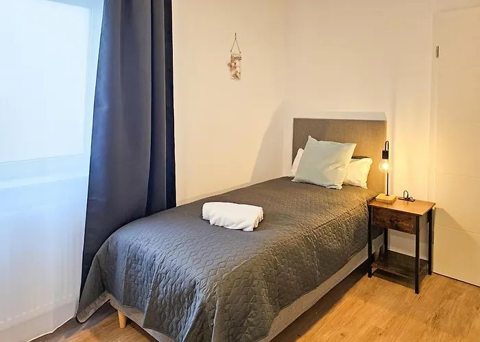 Appartamento Moderne Unterkuenfte In Findorff 1-3Br & Highspeed Wlan