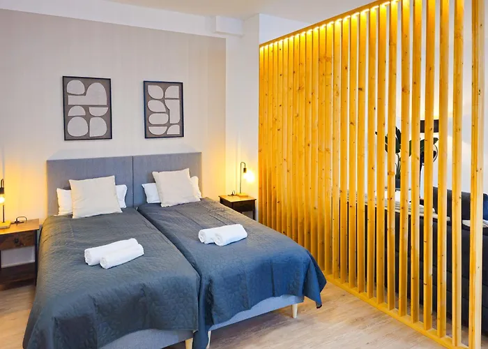 Moderne Unterkuenfte In Findorff 1-3Br & Highspeed Wlan Appartamento